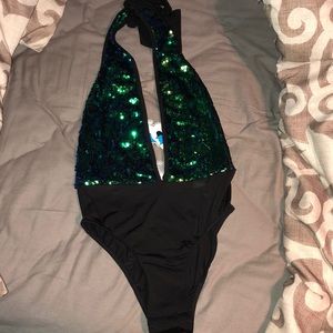 Iheartraves bodysuit